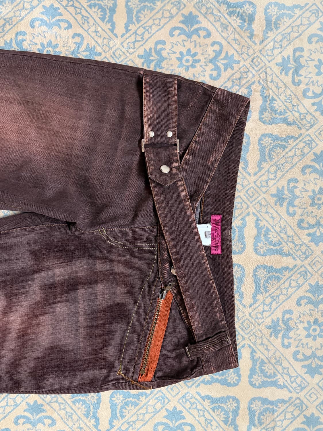 strap detail bootcut denim  상품이미지6