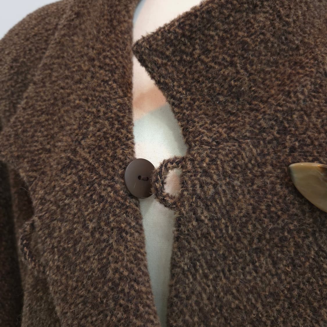 울 100% 브라운 부클 오버핏 코트 상품이미지3