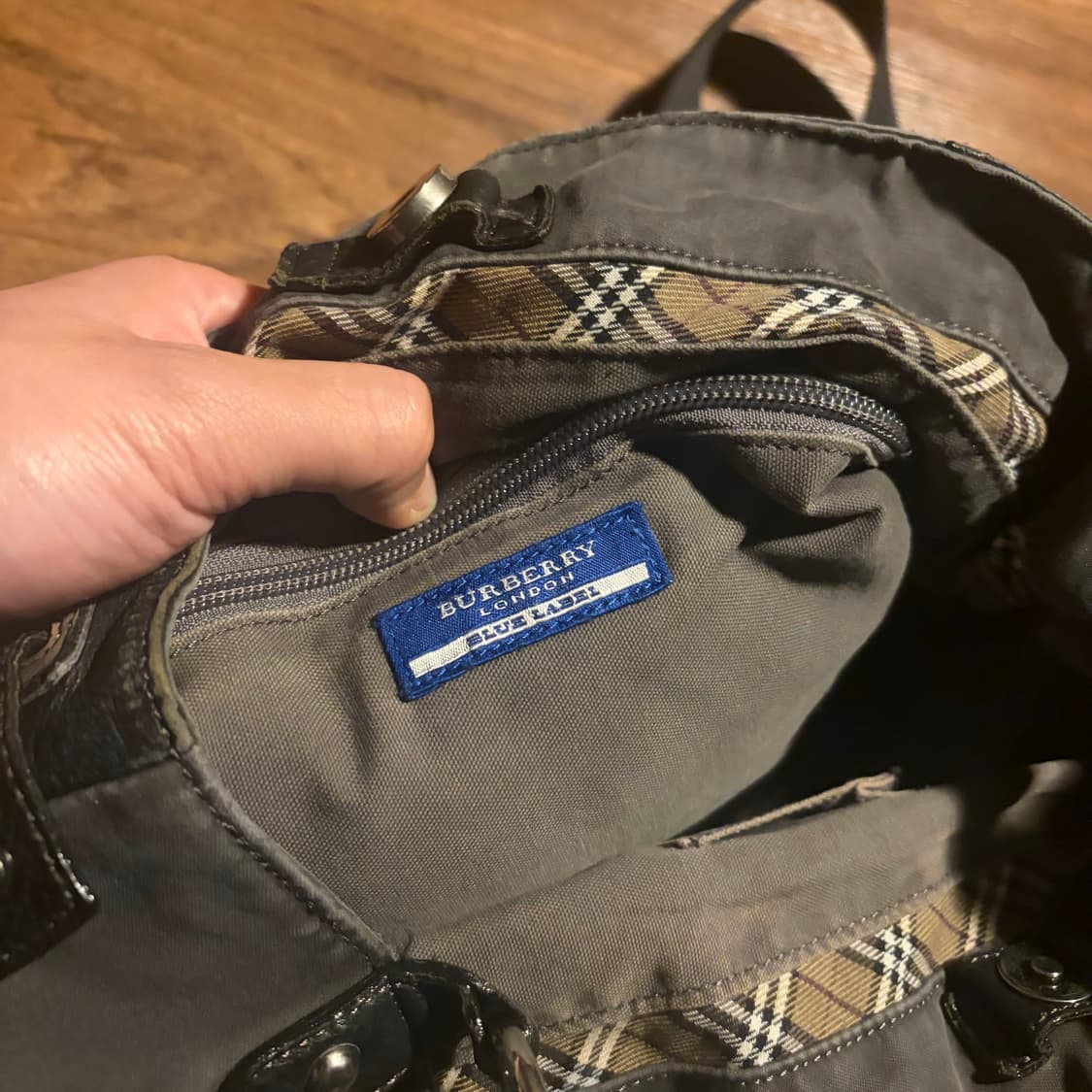 00S BURBERRY BLUE LABEL 버버리 블루라벨 레더백 상품이미지6