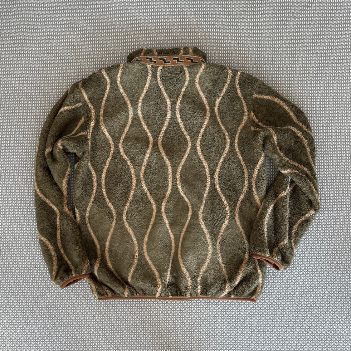 3 size 캐피탈 드렁큰 스트라이프 플리스 (뉴진스 착용) 상품이미지2