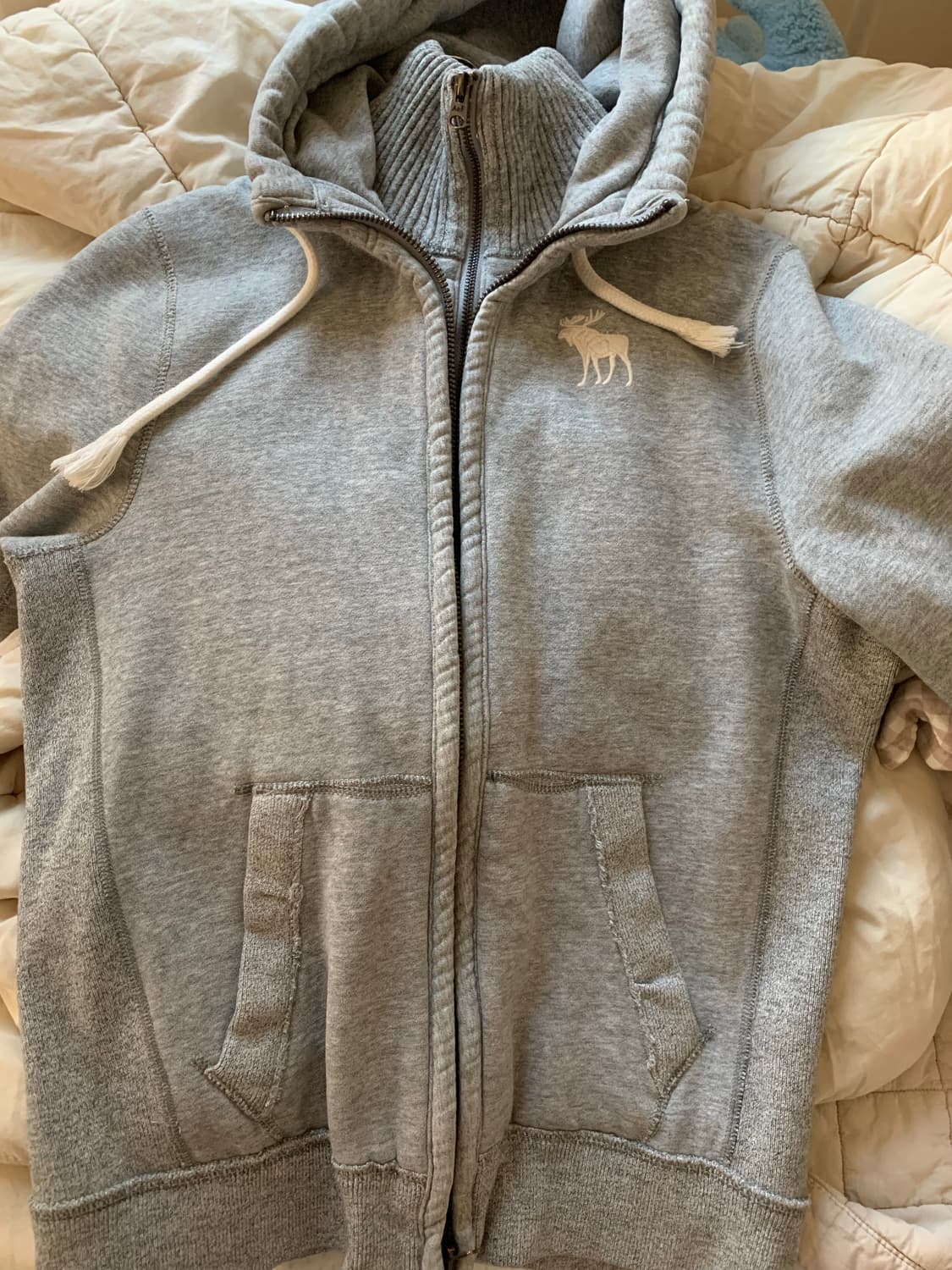 아베크롬비 머슬핏 그레이 하이넥 후드집업 팔아요🩶 착샷O 상품이미지1
