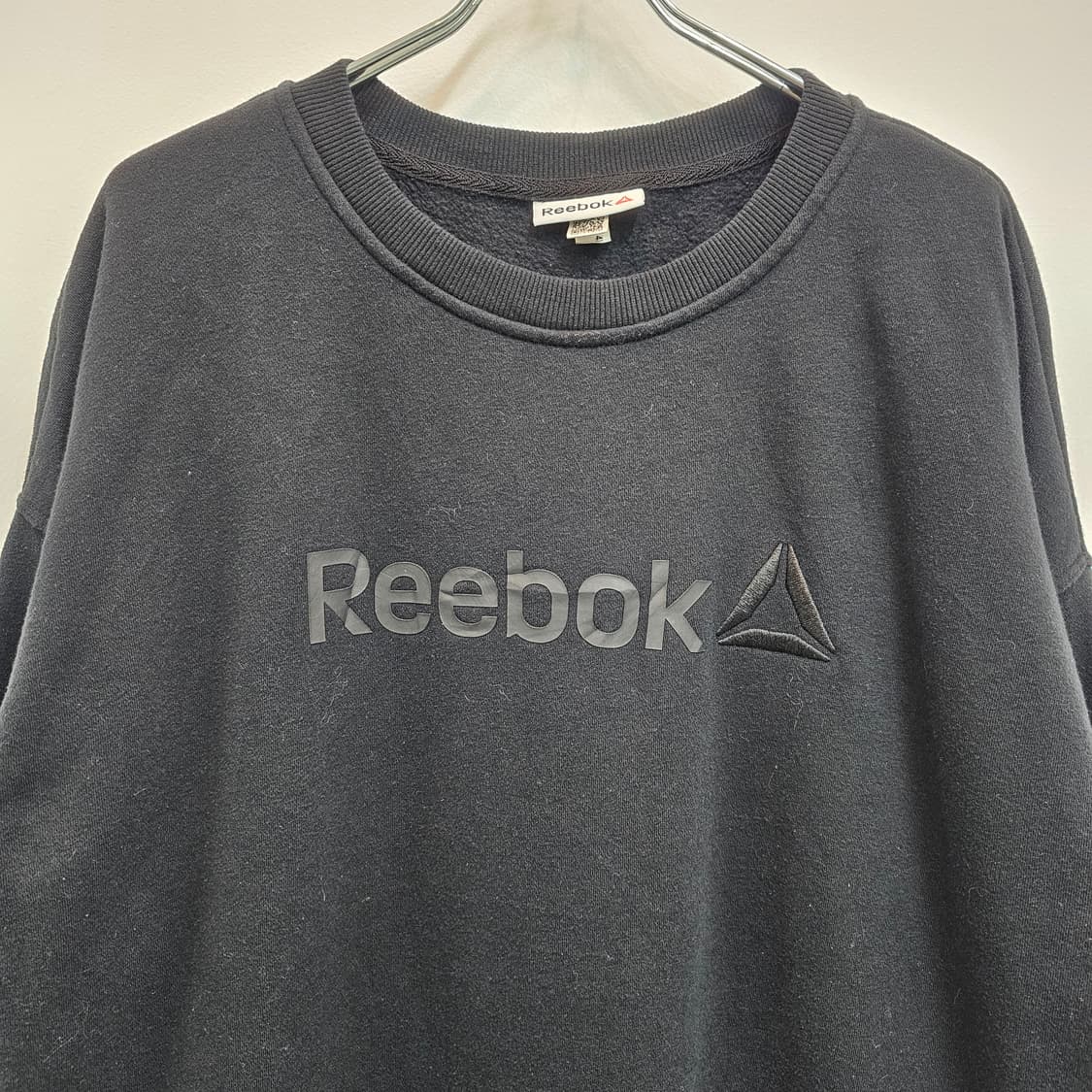 리복 블랙 맨투맨 기모 스웻셔츠 상품이미지2