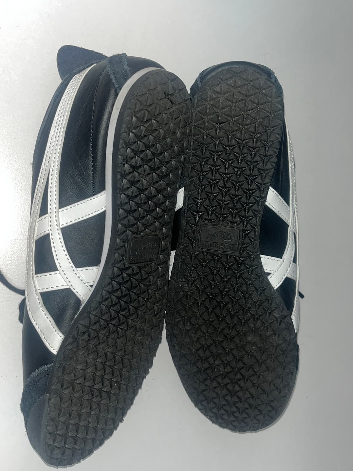 오니츠카타이거 블랙 245 상품이미지7