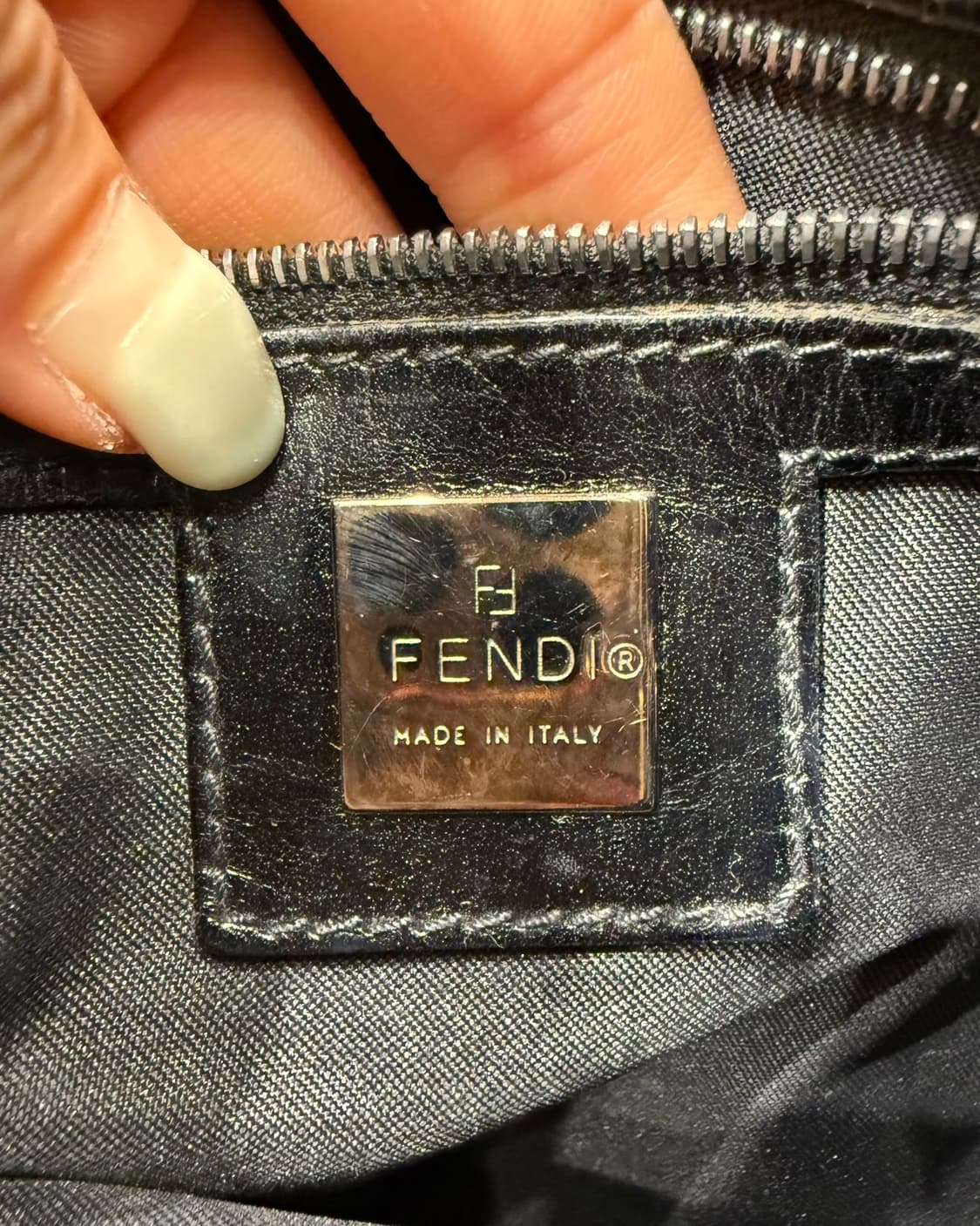 펜디 블랙 주카 숄더백  상품이미지7