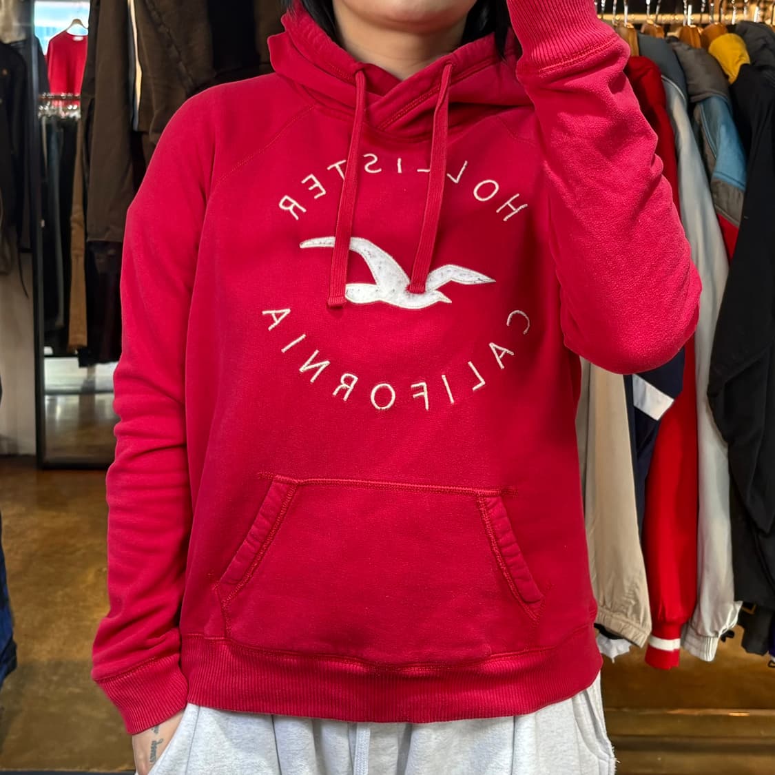 홀리스터 레드 후드 상품이미지1