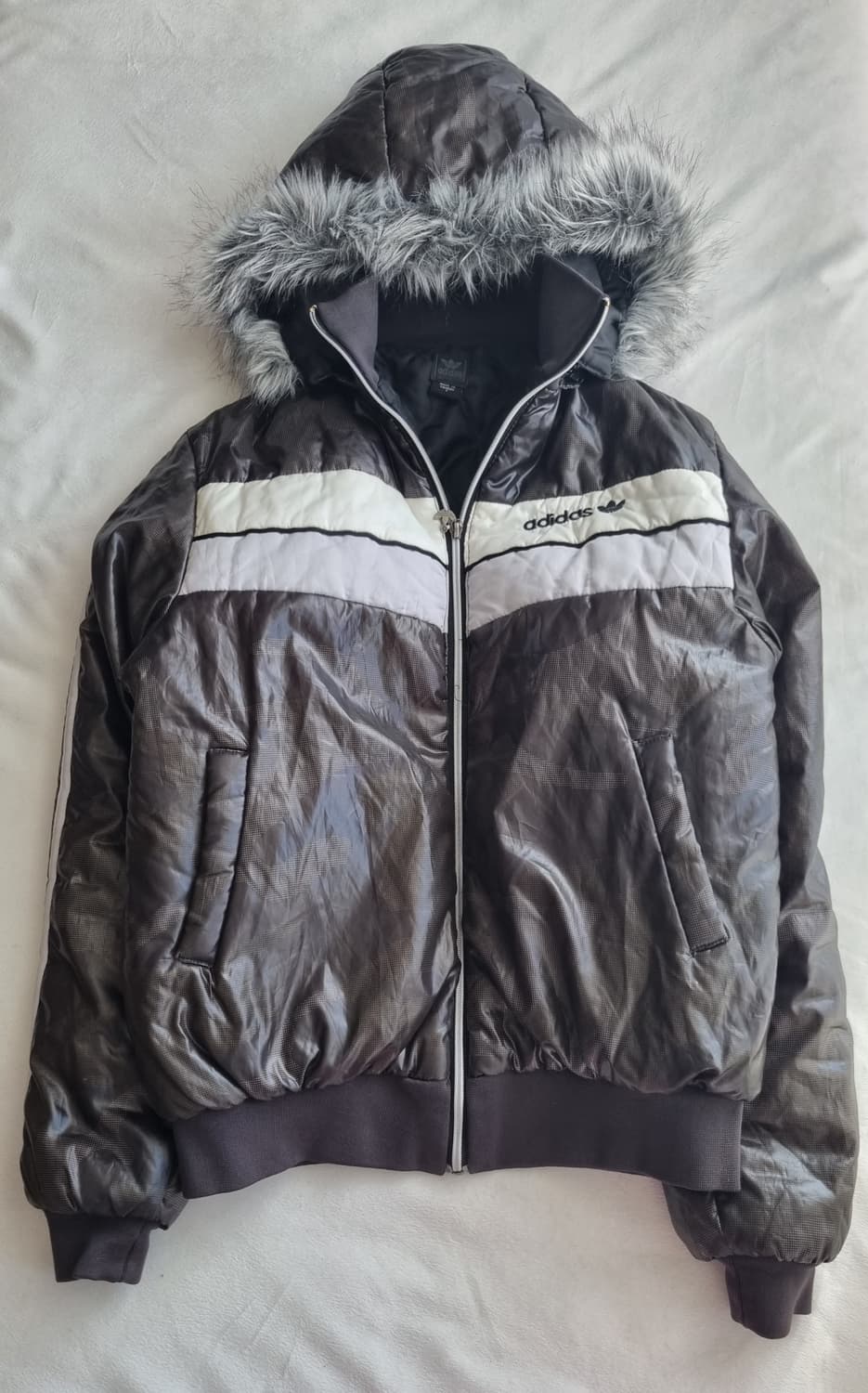빈티지 아디다스 펑크 퍼 패딩 상품이미지1
