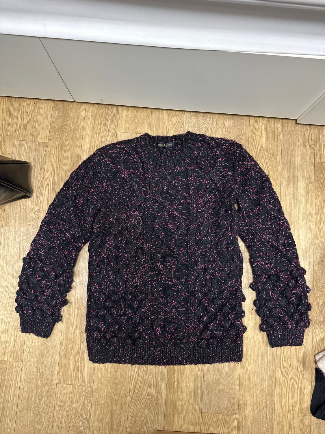 FREE'S PHRASE 니트 상품이미지1