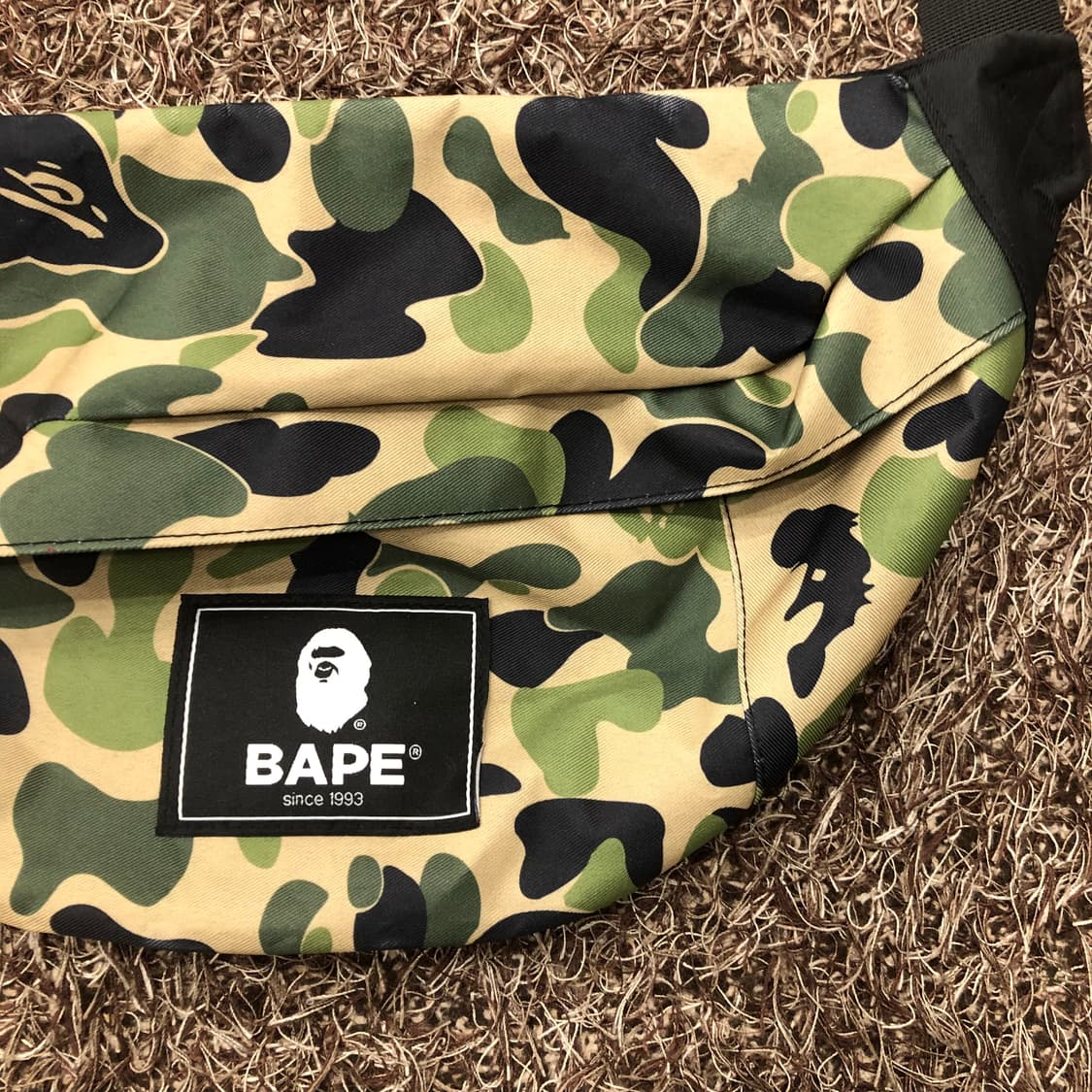 베이프 카모 힙색 상품이미지2