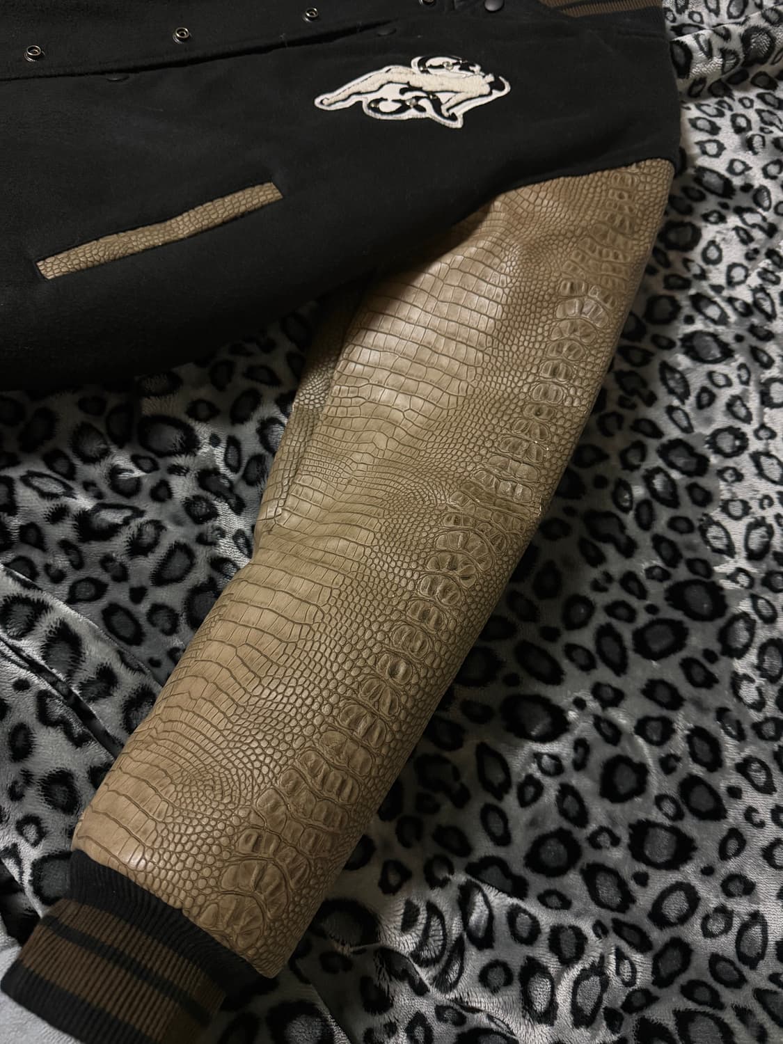 604service 바시티 자켓 상품이미지3