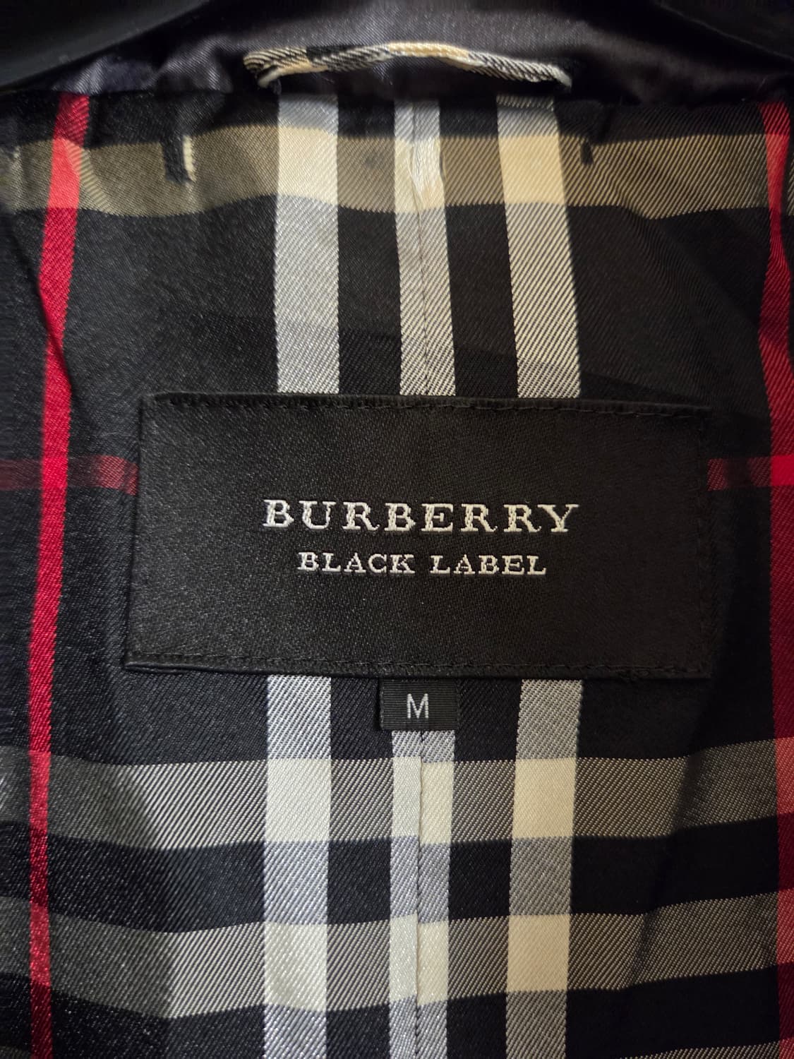 버버리 구스다운 경량패딩 상품이미지6