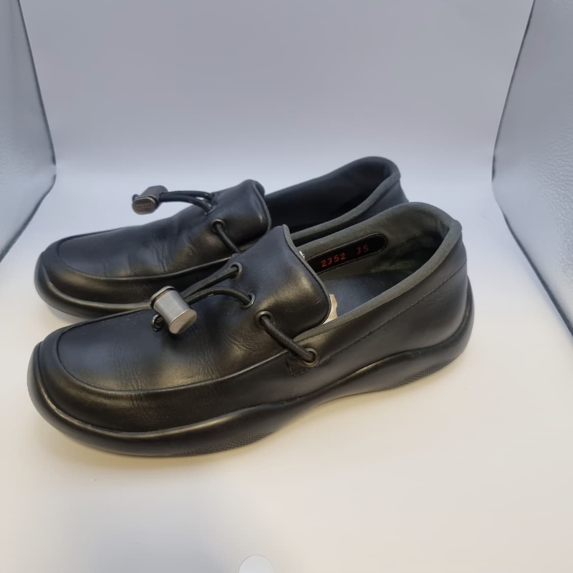 프라다 토글로퍼 eu35사이즈 상품이미지3