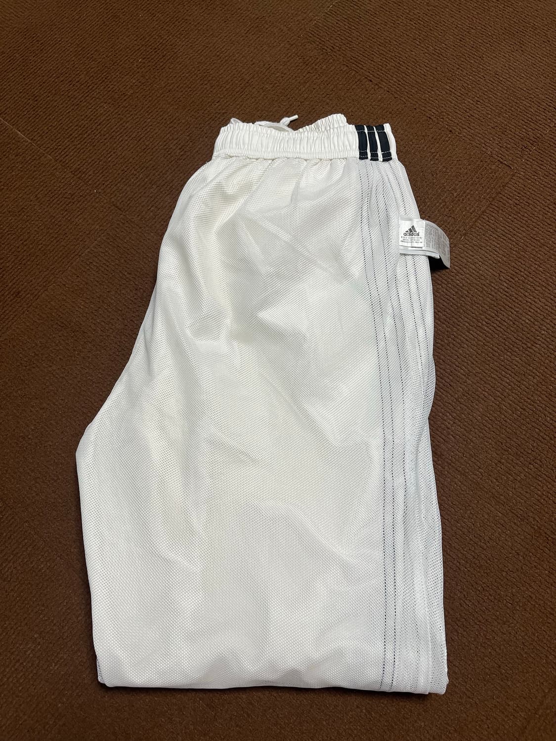 아디다스 3S 테이프 우븐팬츠(화이트) 상품이미지4