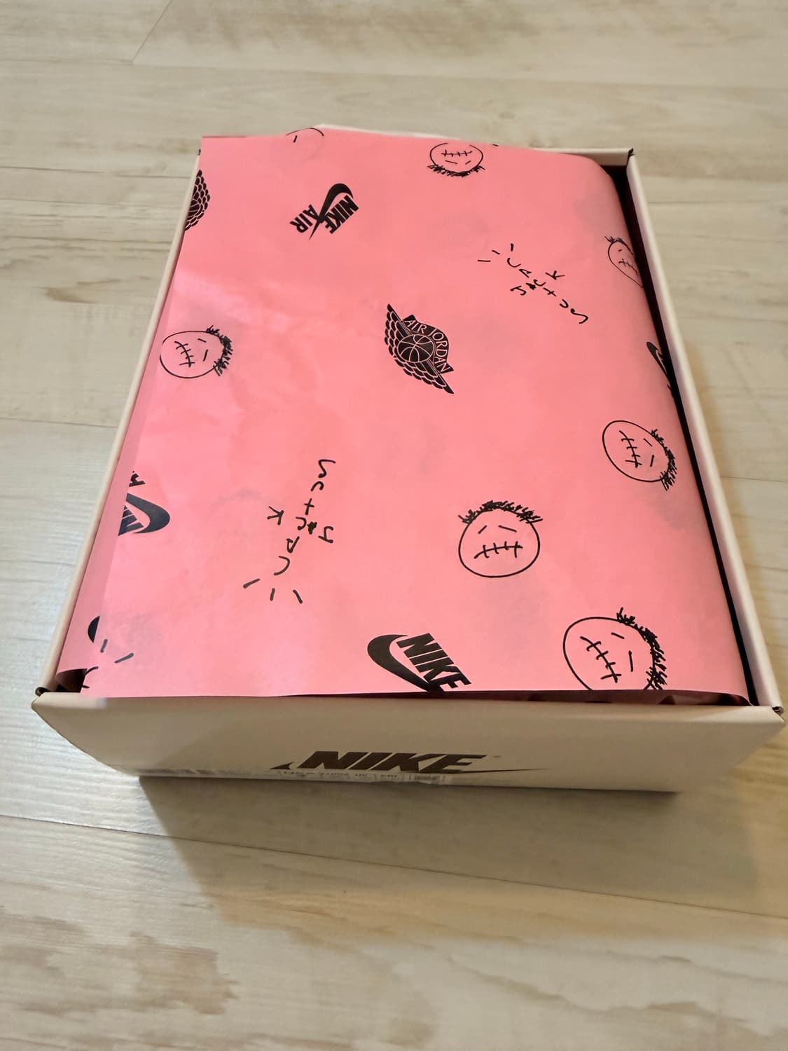 조던1 트레비스 스캇 레트로 로우 OG SP 벨벳브라운 앤 다크모카 상품이미지7