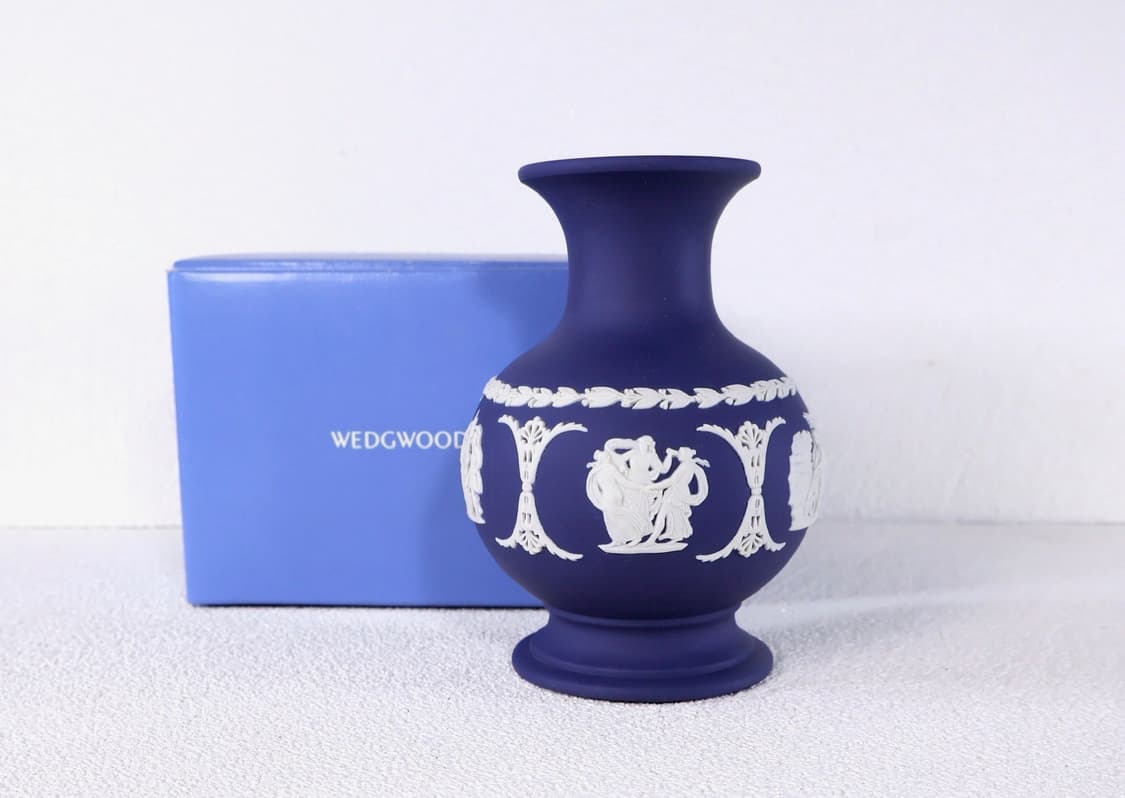 [영국앤틱](한정)웨지우드 제스퍼웨어 다크블루 긴목 베이스 화병_1 상품이미지1