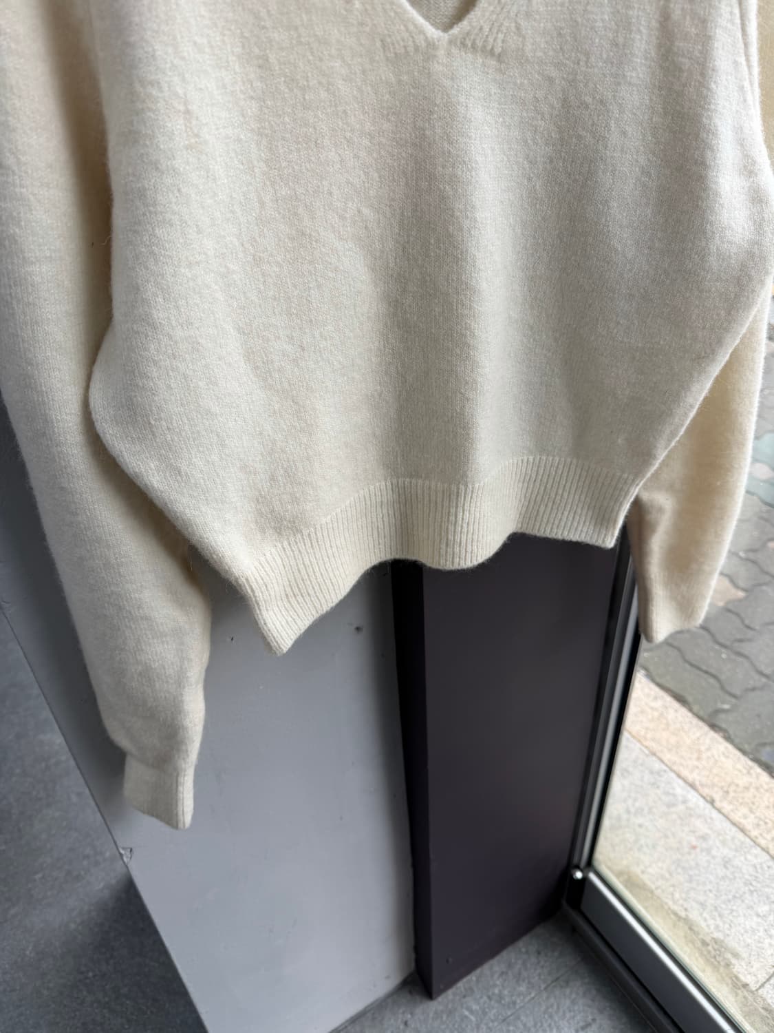에토스 브이넥 울 니트 상품이미지4