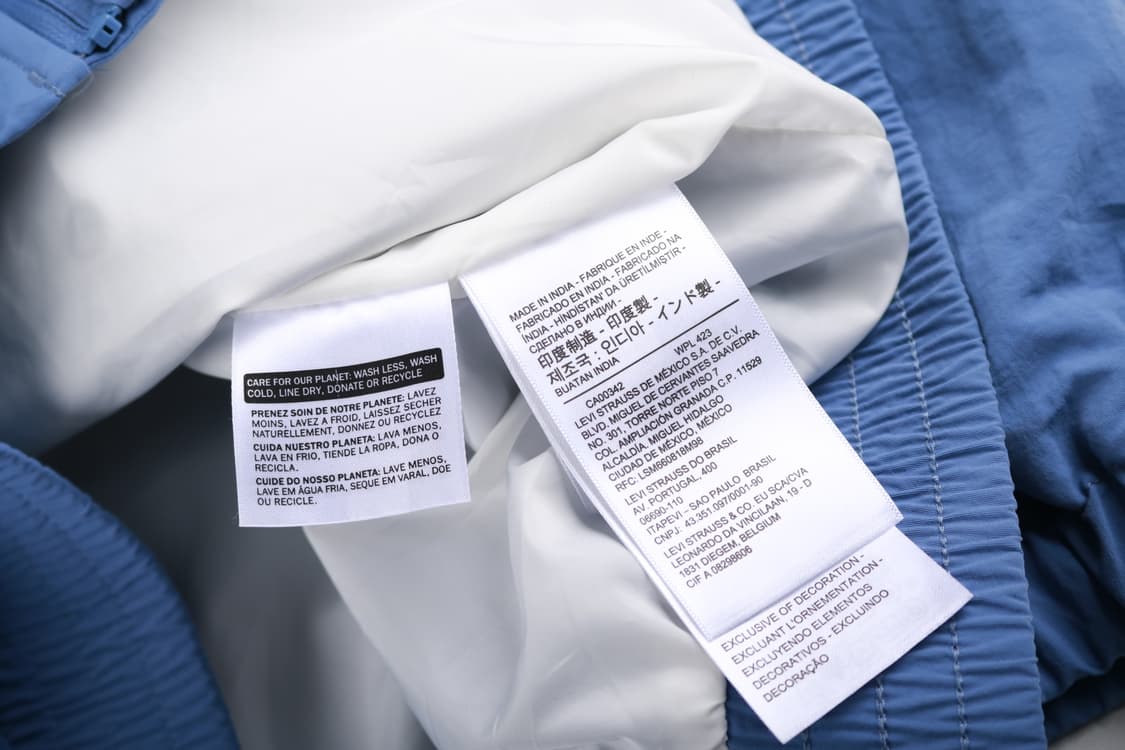 [M] 리바이스 빅로고 바람막이 상품이미지5