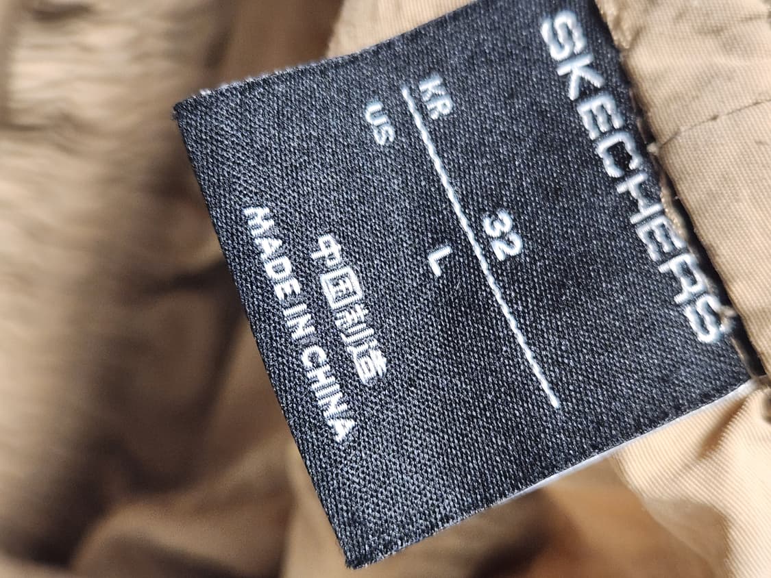 스케쳐스 퍼포먼스 베이지색 밴딩 반바지 사이즈32 L

사용감 좀 많아서 상품이미지9