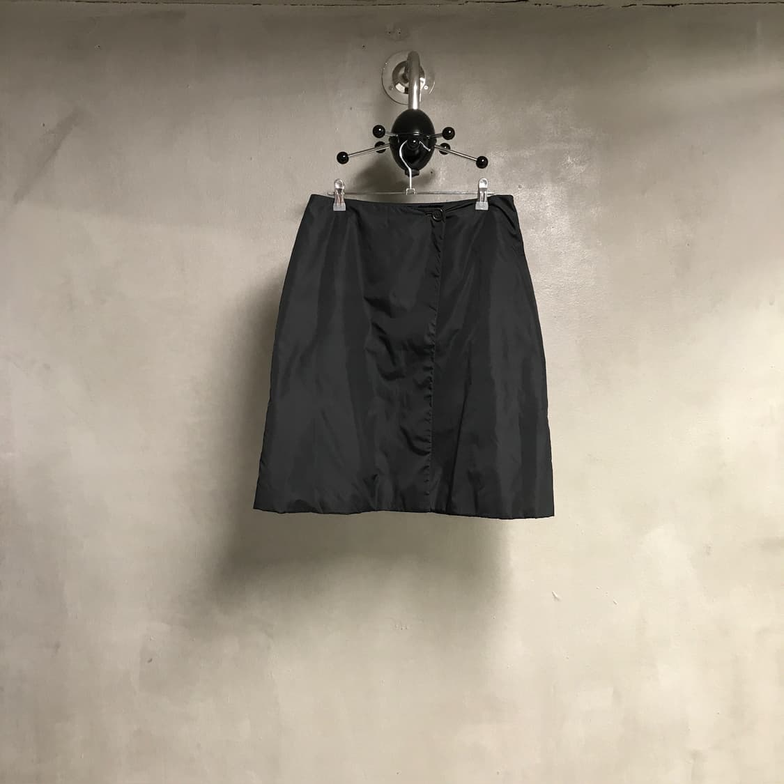 프라다 스커트 블랙 40 상품이미지1