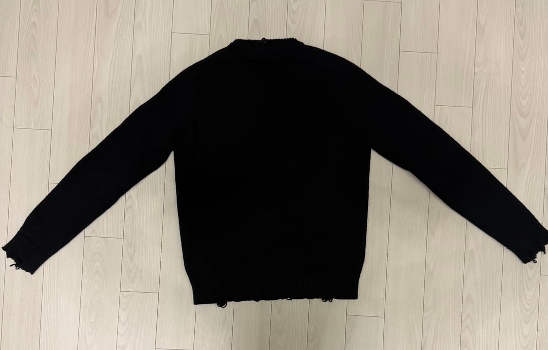 생로랑 디스트로이드 니트 m 상품이미지2