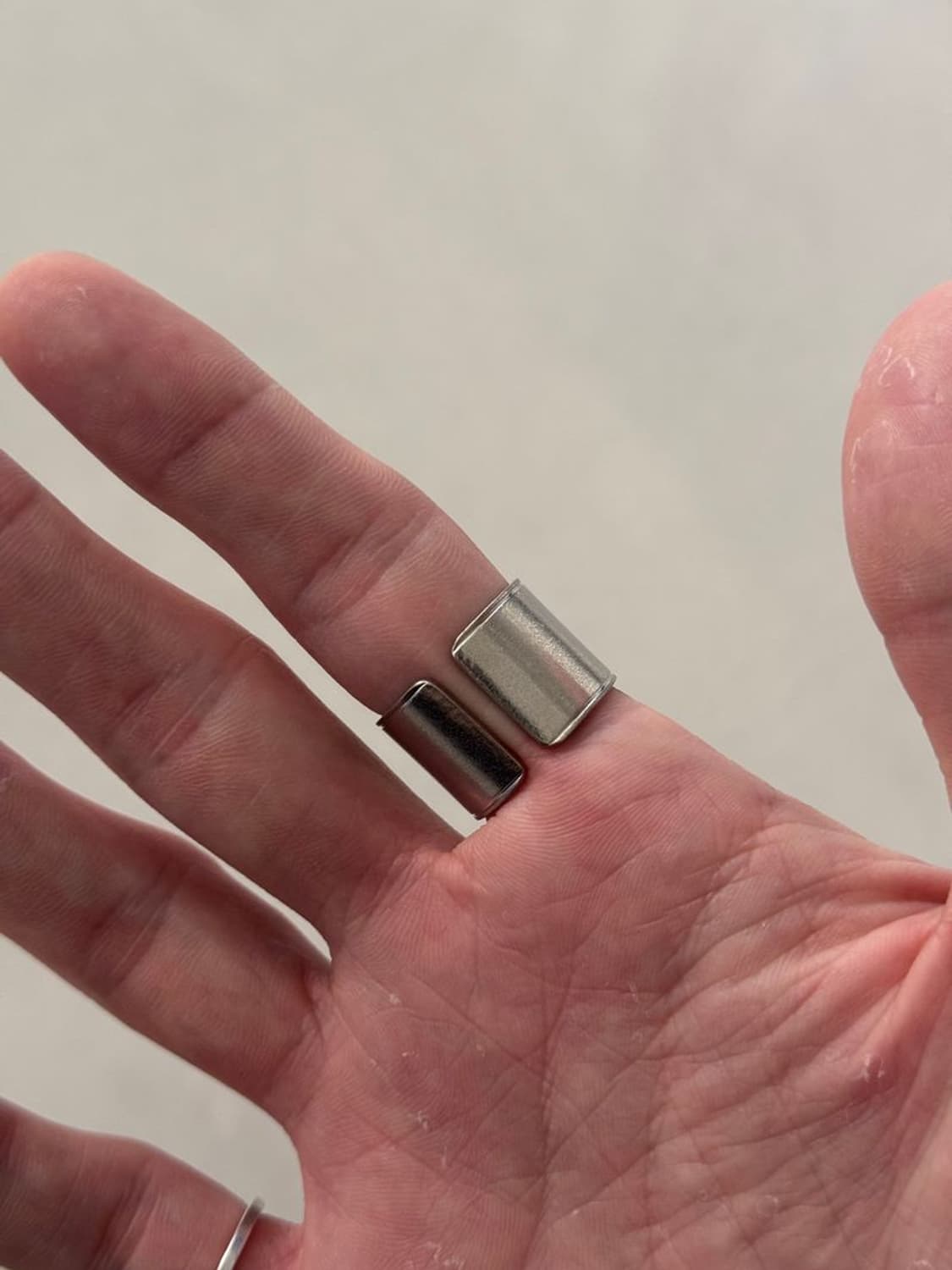 LOGO RING 로고 링 상품이미지3