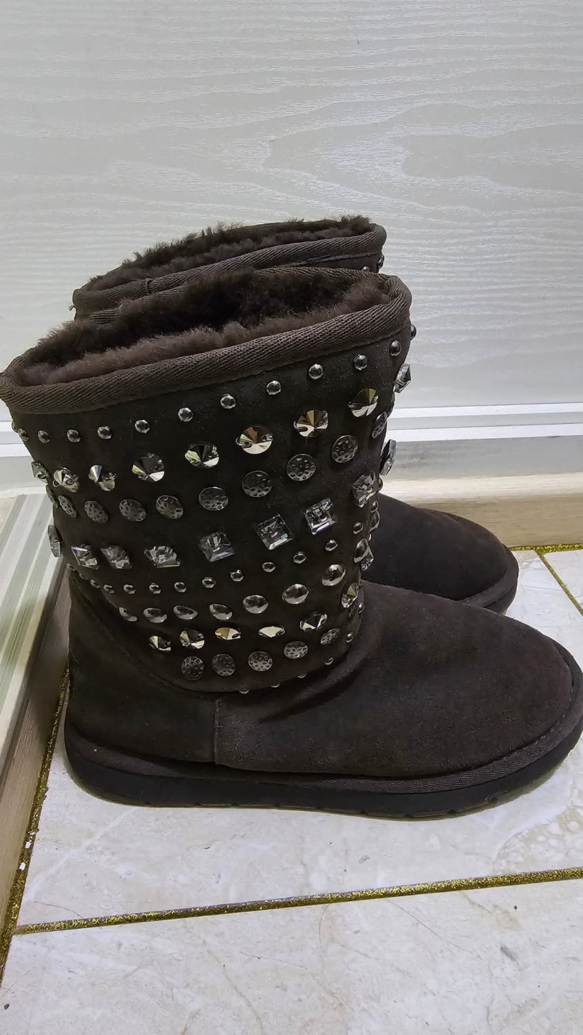 유일매물 희귀 새상품급 빈티지 UGG)오리지널 어그 스터드 무스탕 부츠 상품이미지1