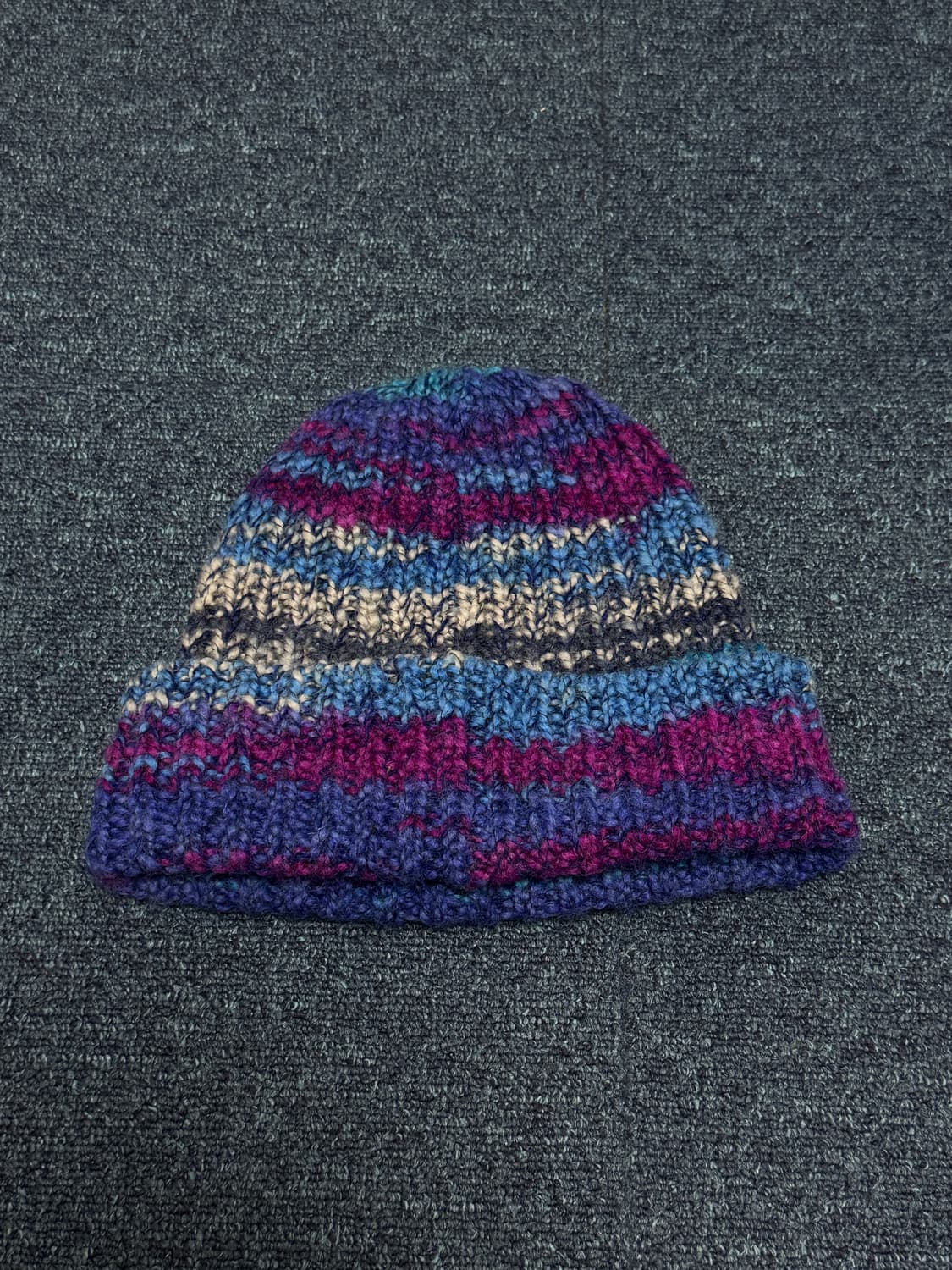 슈프림 24fw 스페이스다이 스트라이프 비니 상품이미지4