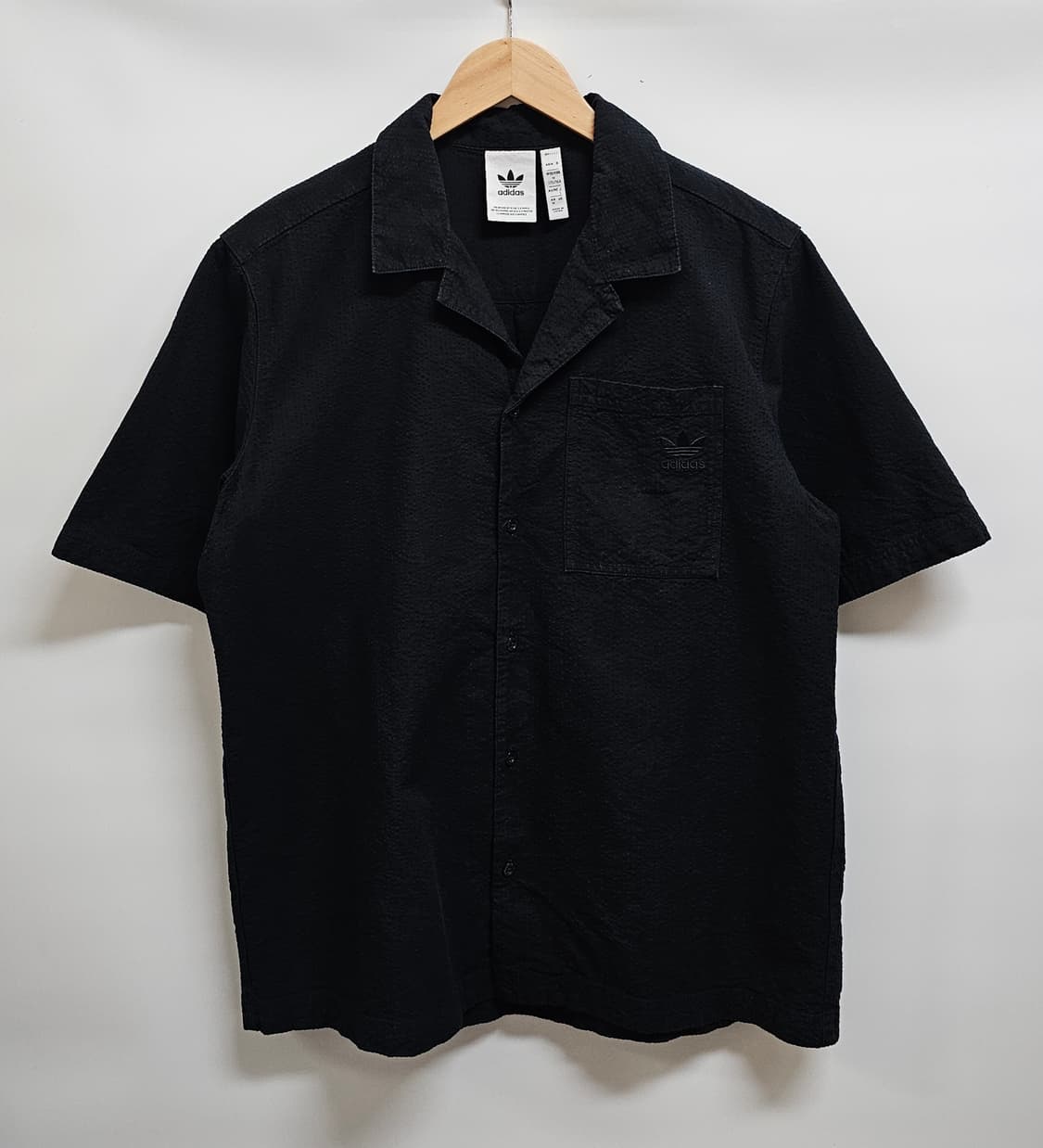 아디다스 에센셜 시어서커 반팔셔츠 M 상품이미지1