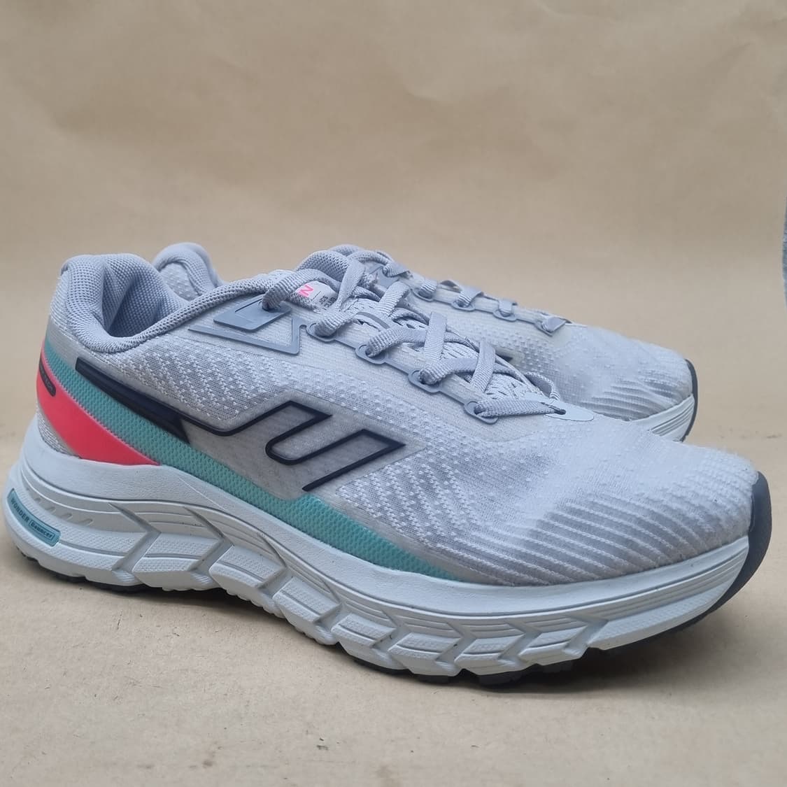 프로스펙스 에너젯 113  여성런닝화240  상품이미지1