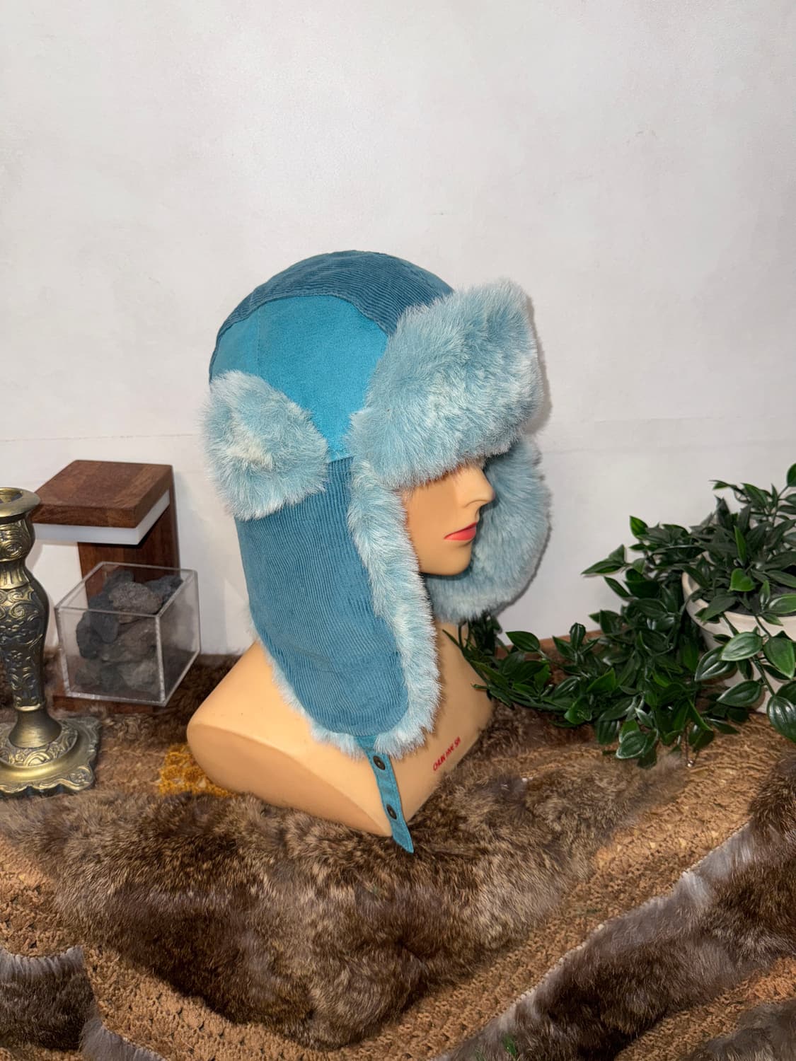 Sky blue corduroy lettering trapper hat 상품이미지4