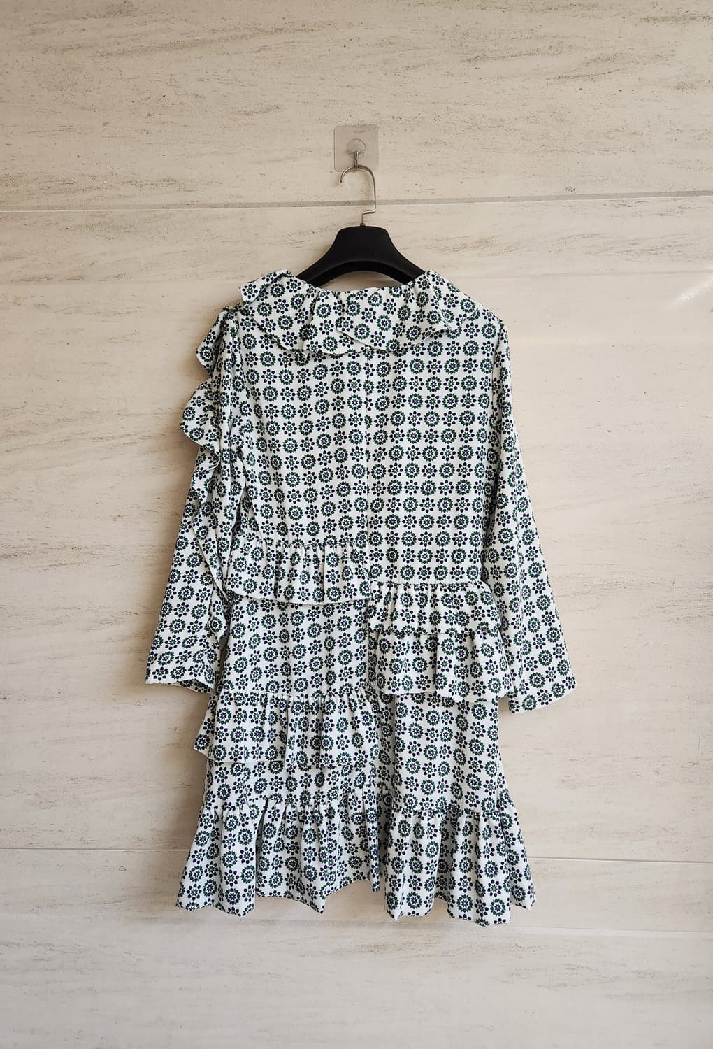 럭키슈에뜨 러플 미니원피스 36사이즈 상품이미지9