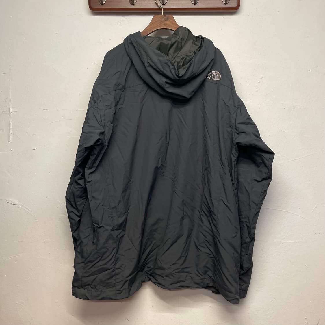 노스페이스 중앙지퍼 그레이 바람막이 자켓 상품이미지5