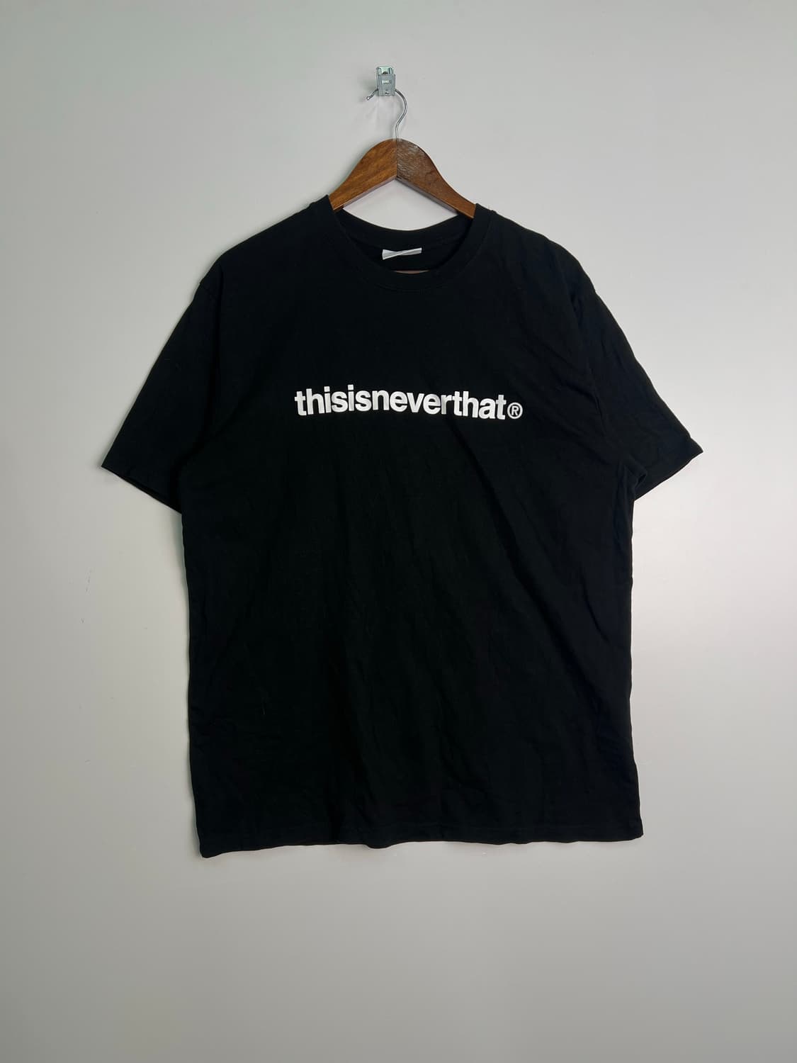 thisisneverthat 블랙 반팔티 상품이미지1