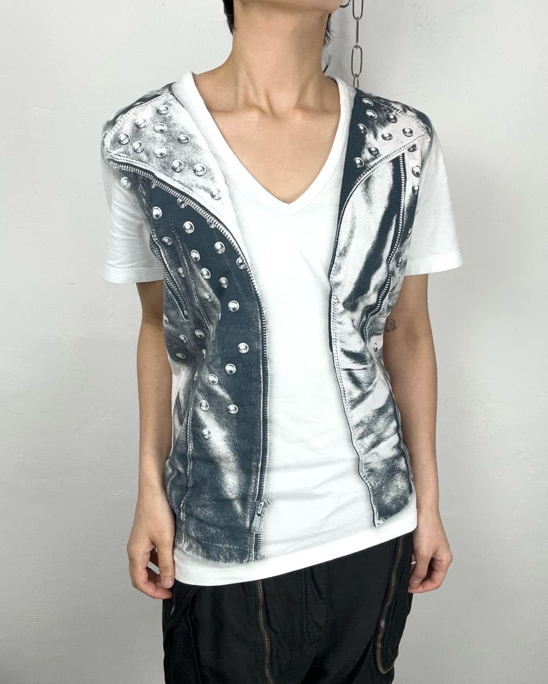 Blackbarrett Trompe L'oeil Studded V-Nec 상품이미지1