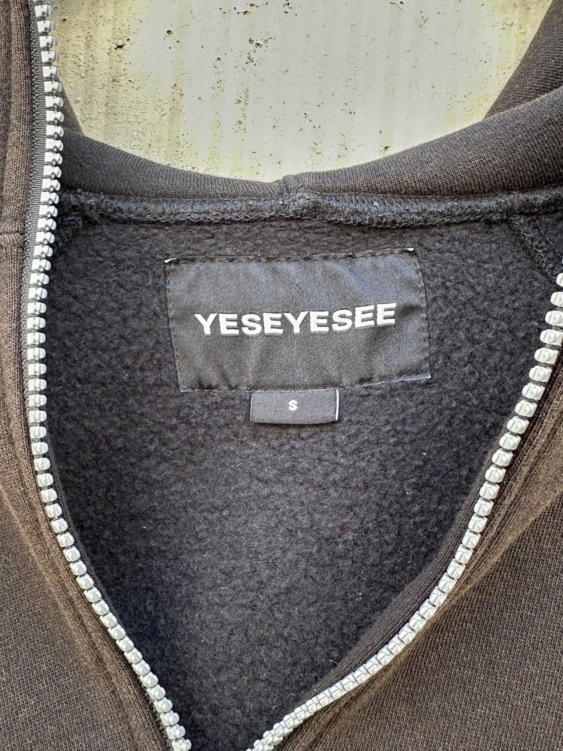 YESEYESEE 페인팅 후디 상품이미지4