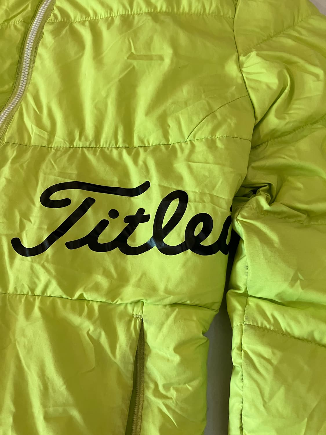 (정품) 타이틀리스트 빅로고 여성 구스다운 형광 패딩 상품이미지2