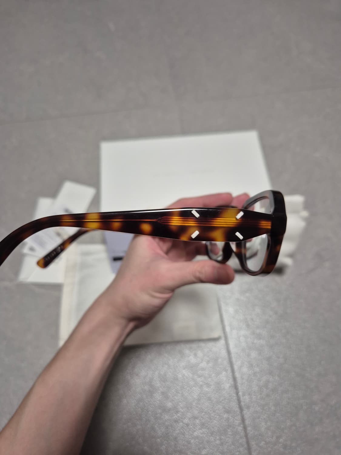 젠틀몬스터 마르지엘라 MM114 상품이미지4