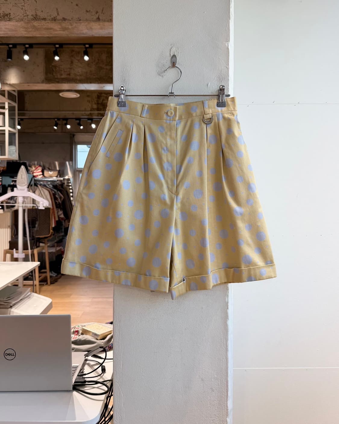 크리스찬 디올 스포츠 옐로우 도트 하프팬츠  상품이미지2