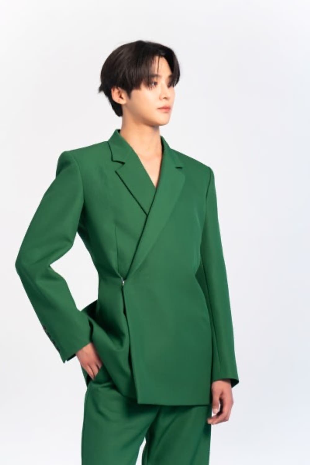 에곤랩 그린블레이저 구합니다 상품이미지1