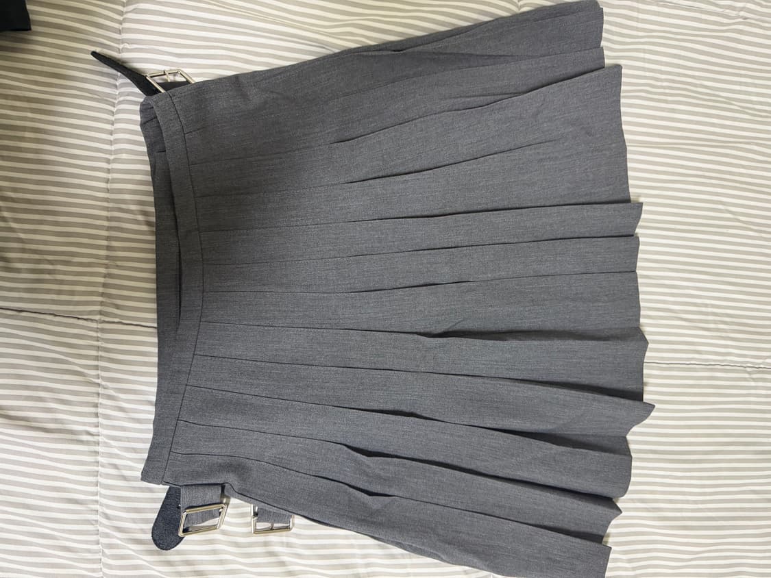할로미늄 SHORT PLEATED WRAP SKIRT  / GRAY 상품이미지3
