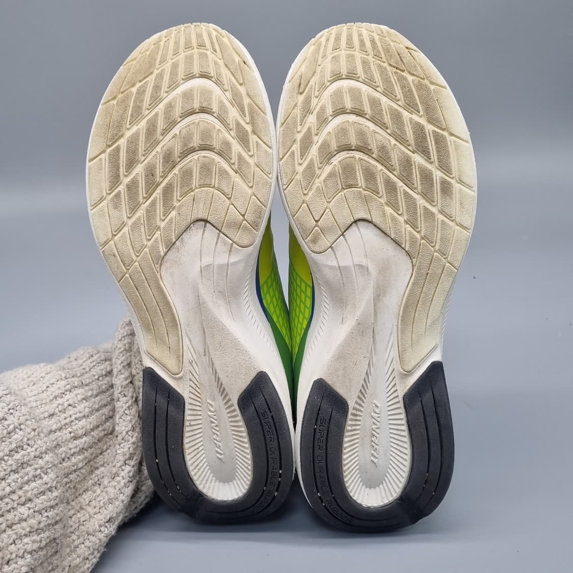 다이나핏 스위프트 런닝화245 상품이미지3