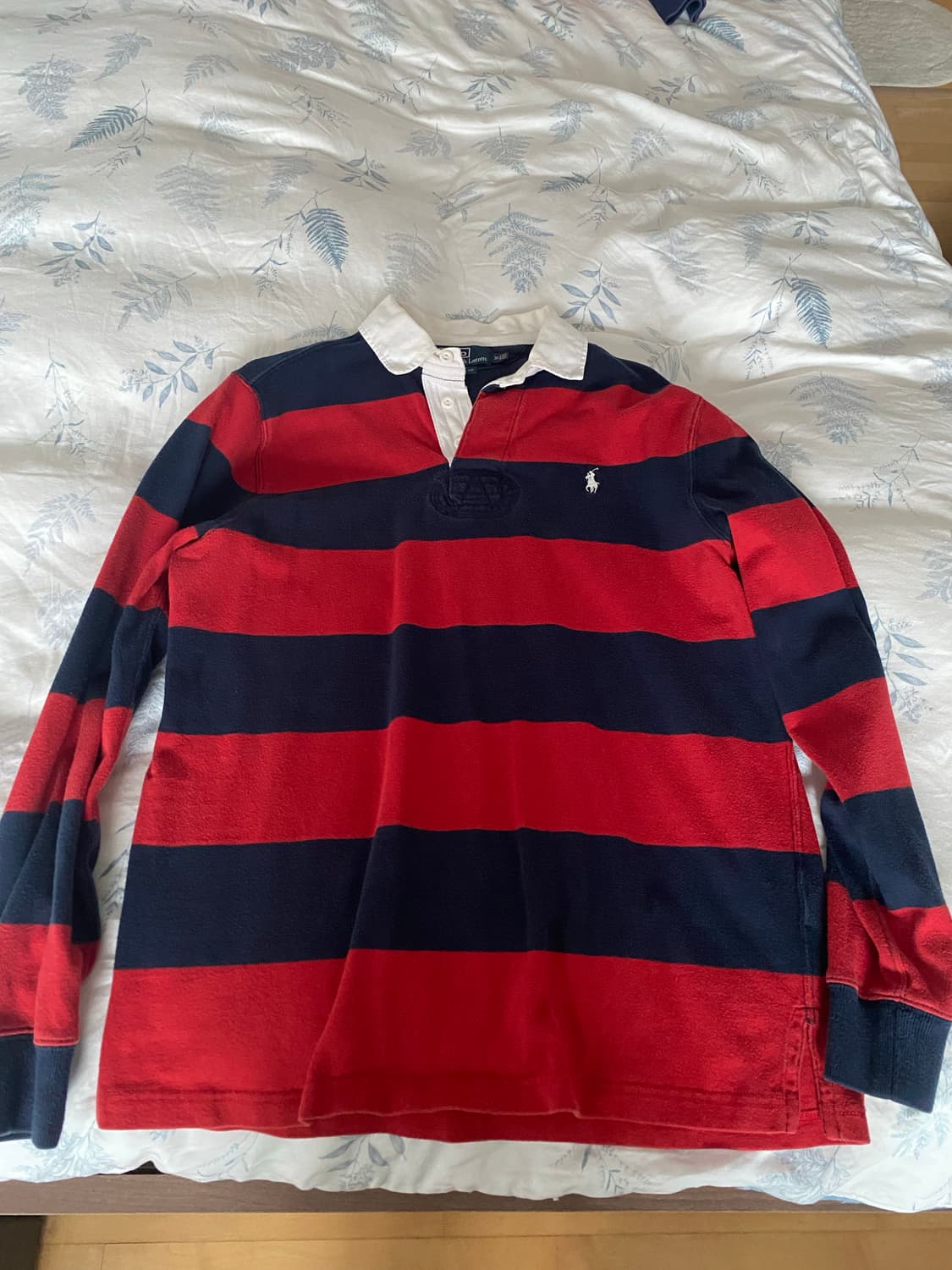 폴로 럭비셔츠 팝니다 상품이미지1