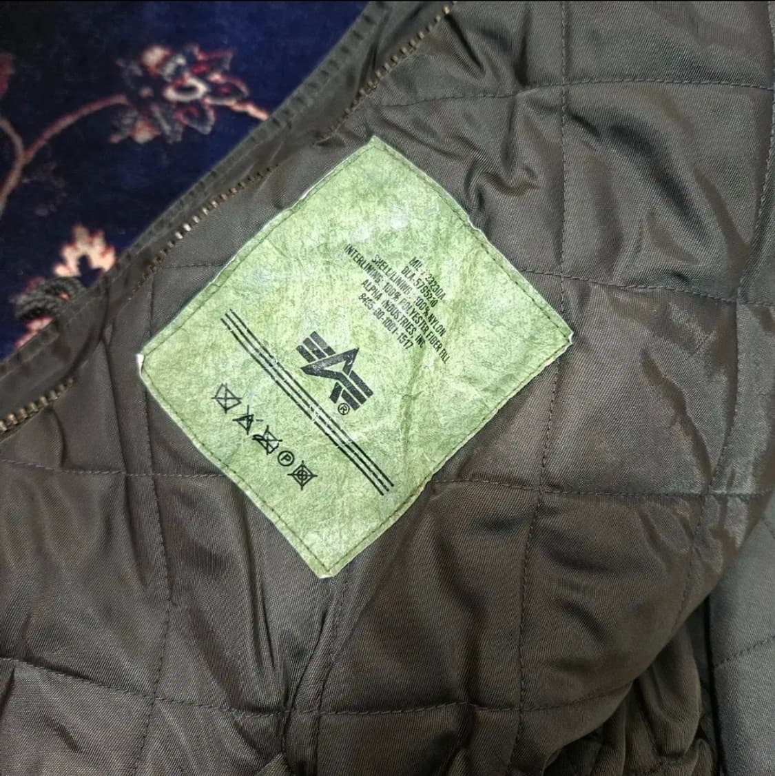 (새상품)알파인더스트리 벨티드 가죽덧댐 누빔 숏 항공 점퍼 상품이미지7