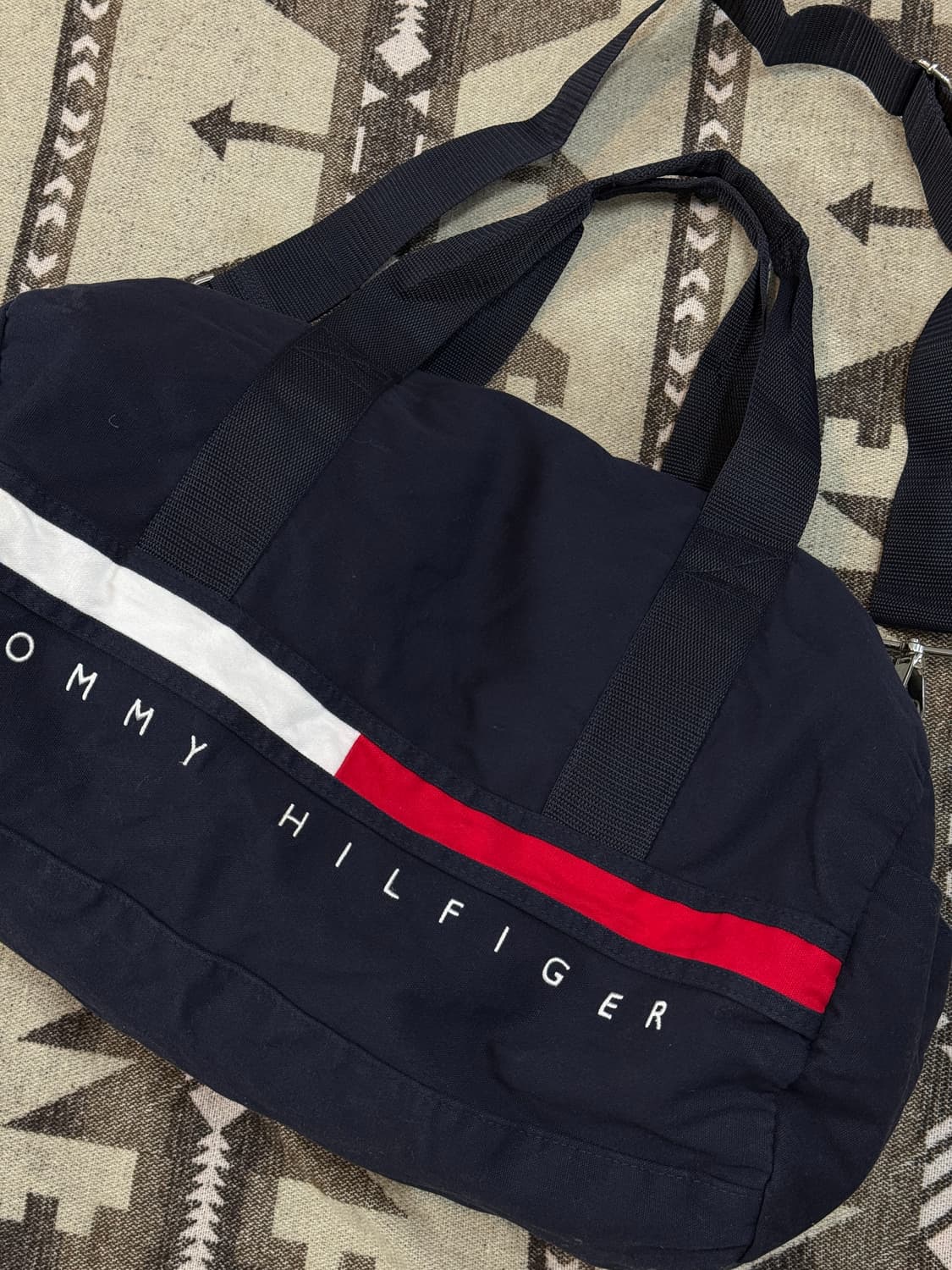 타미힐피거 보스턴백 새상품급 상품이미지5