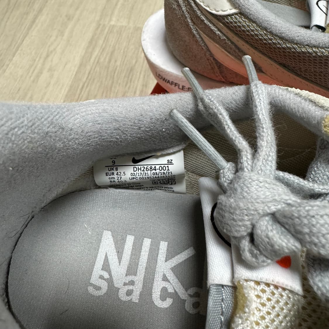 나이키 사카이 프라그먼트 와플 라이트 상품이미지4