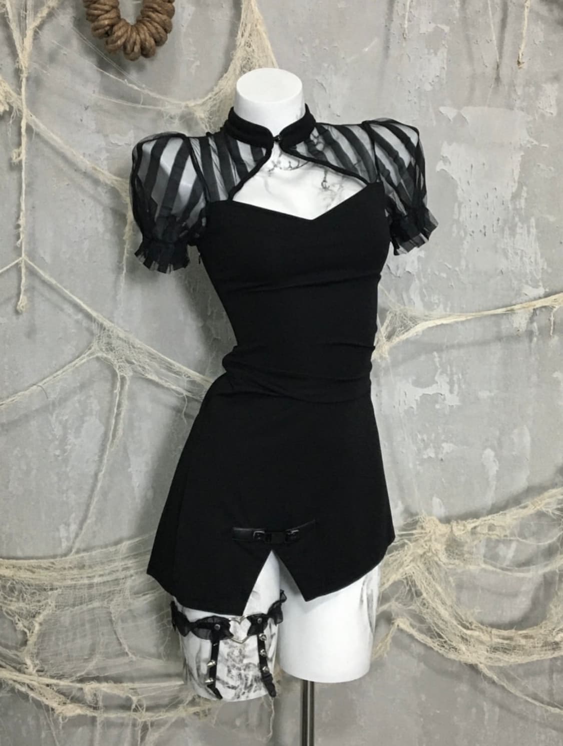 Punk Rave Neck Detail Onepiece 상품이미지1