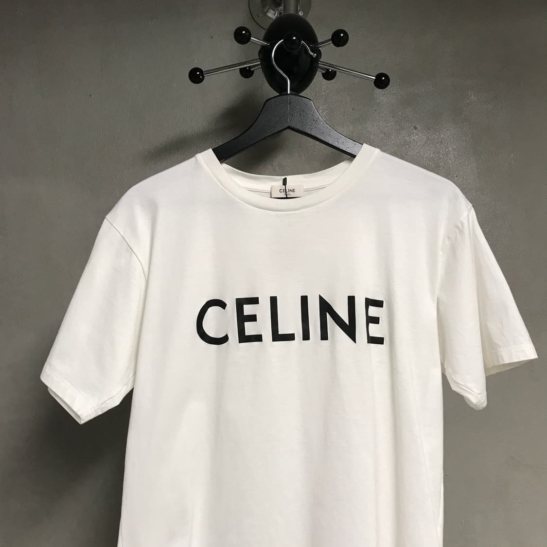 셀린느 화이트 반팔 티셔츠 -(W) 상품이미지2