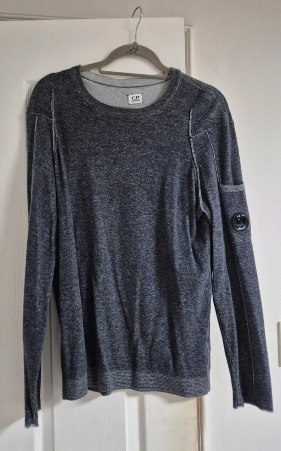 cp컴퍼니 렌즈 니트 롱슬리브 상품이미지1