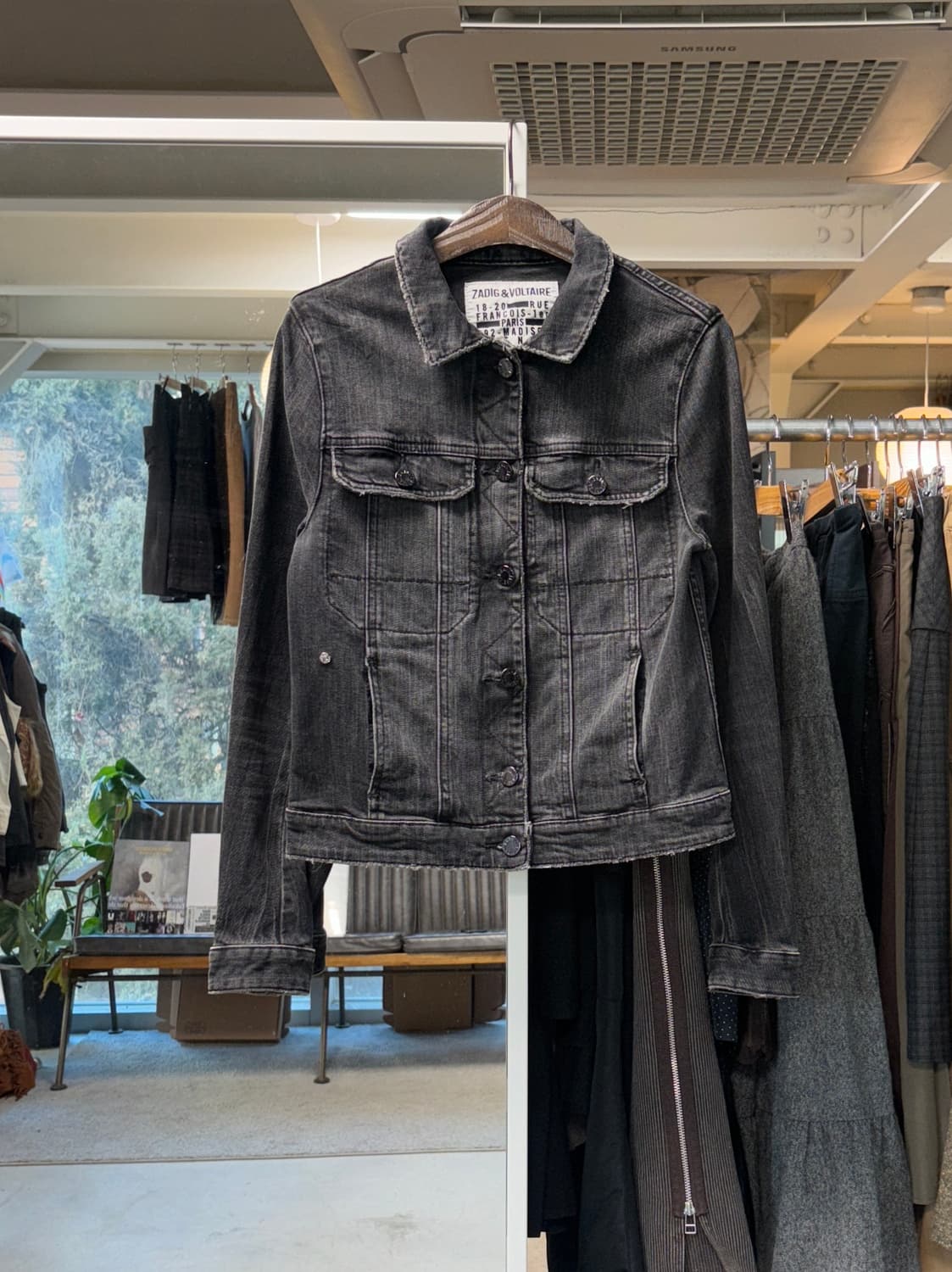 쟈딕앤볼테르 데님 집업 자켓 상품이미지1