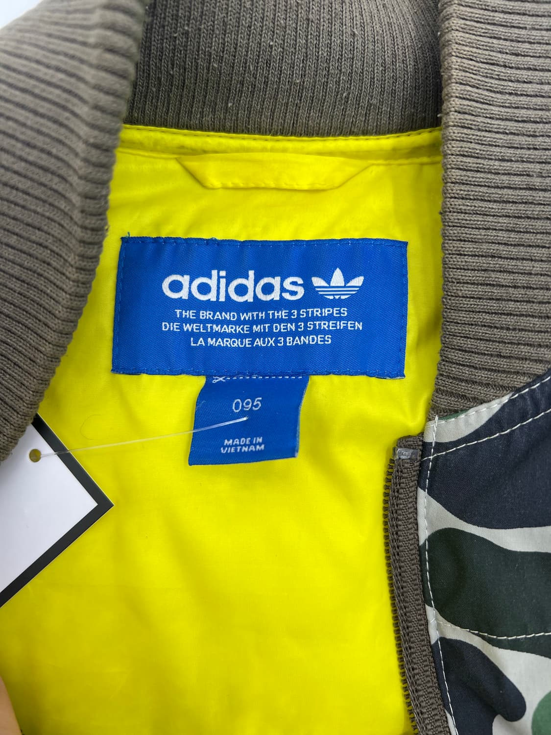 아디다스 카모플라쥬 패딩 상품이미지3