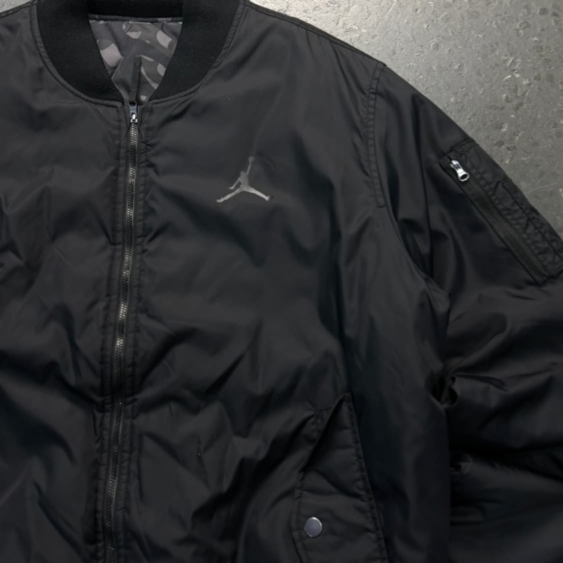 105 조던 리버시블 MA-1 패딩  상품이미지2